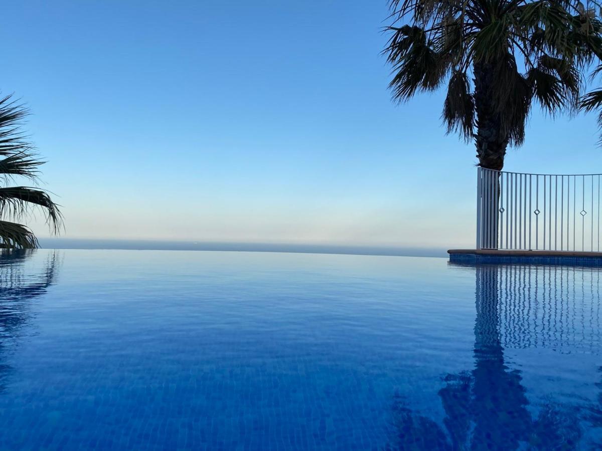 Fantastico Apartamento Con Vistas Panoramicas Al Mar Кумбре дел Сол Екстериор снимка